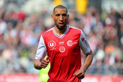 عبد الحميد: لدي شهادة ماستر وأنا محظوظ بإحتراف كرة القدم !!