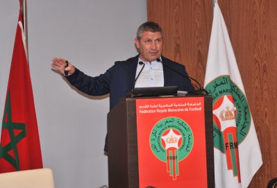 ماندوزا يرغم أوسيان روبيرت على تغيير شرط تدريب الأولمبيين