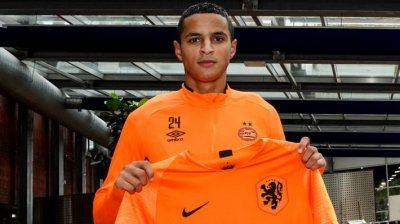 لا تلوموا إحطارين في شيء