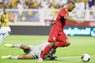 نزلة برد حادة تغيب هذا الأسد