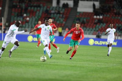 وسط بلا حلول