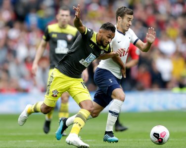 بوفال لن يغادر ساوثامبتون