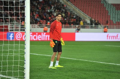 هل وضع وحيد ثقته في بونو على حساب المحمدي؟