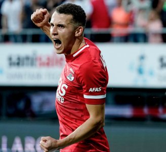 المغربي اسامة الادريسي: نعيش ضغطا كبيرا بهولندا بسبب المغرب