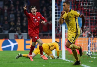 ليڤاندوفسكي يتعرض للهجوم بسبب حمد الله!