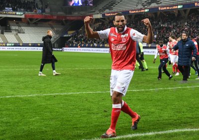 عبد الحميد يؤهل رانس لنصف نهائي كأس العصبة الفرنسية