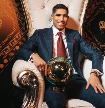 هذا ما قاله أشرف حكيمي بعد تتويجه بجائزة أفضل لاعب شاب في إفريقيا