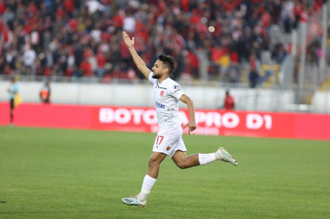 بحسب صحيفة اسبانية، مهاجم الوداد مطلوب لبيتيس وبورطو