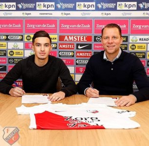 أسامة علو يوقع لأوتريخت الهولندي