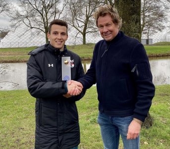 الإدريسي نال هذه الجائزة بهولندا