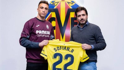 فياريال يوقع عقدا إحترافيا مع مدافع مغربي