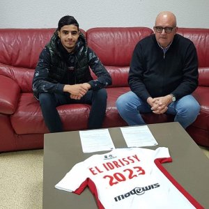 مدرب أجاكسيو: الإدريسي يستحق أول عقد إحترافي