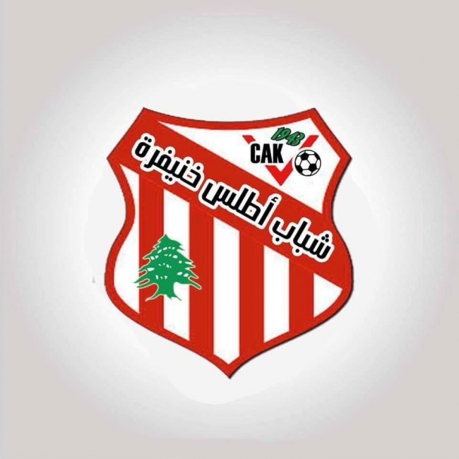 لاعبو شباب خنيفرة يُلوحون بمقاطعة التداريب