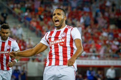 يوسف العرابي رفض الانضمام لهذا الفريق