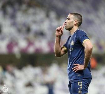  الجلاد .. الذي لا يُؤتمن  شره  يتعرض للحصار!