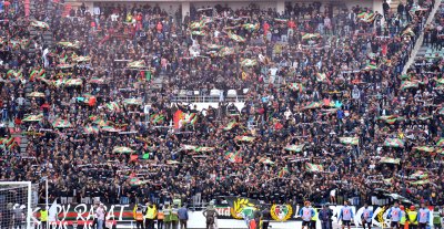 أولترا الجيش تتبرع بالدم وسط جائحة كورونا