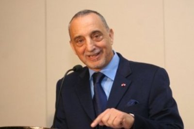 محمد برادة: شكرا صاحب الجلالة