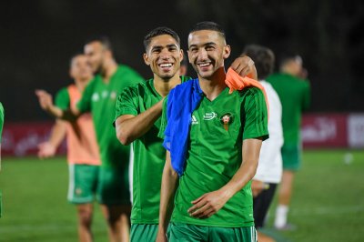 جماهير تشيلسي تطالب بثنائية زياش وحكيمي