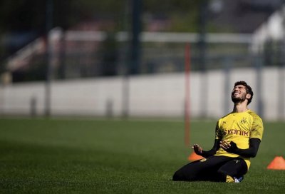 حكيمي يشكر الله بعد عودته للتداريب