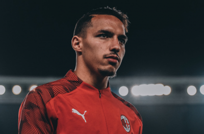 وكيل بن ناصر يتهم لاركيط ويحمله مسؤولية عدم لعبه مع المغرب