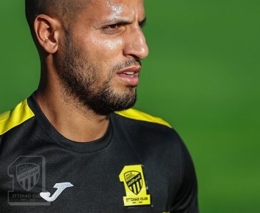 فريق الأحمدي مهدد بالهبوط الى الدرجة الثانية !