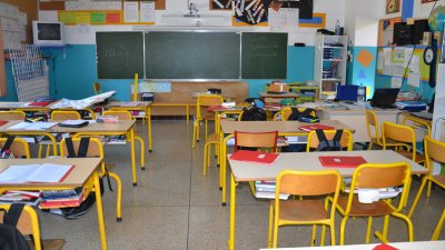 السيد أمزازي: إقرار  سنة بيضاء  أمر مستبعد تماما