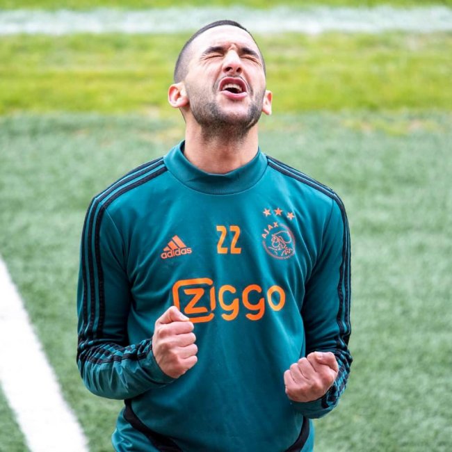 زياش ودع اجاكس بدموع الوداع