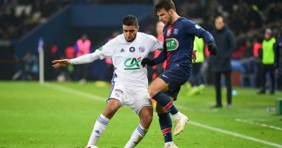 عنيبة يستعد للخروج من ستراسبورغ