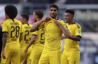  فيفا  يتدخل لعدم فرض عقوبة على حكيمي وسانشو