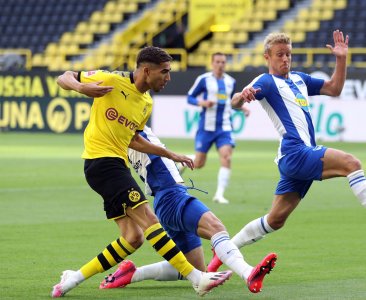 حكيمي ودورتموند يواصلان الضغط على بايرن