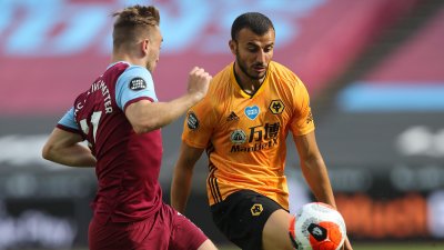 سايس في مهمة سهلة ضد بورنموث