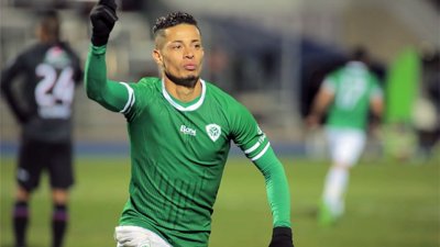 هذا أول لاعب مغربي لعب بجنوب إفريقيا