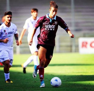 كيين يبتعد عن الصعود