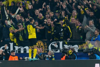 رحيل حكيمي يثير سخط الجماهير في دورتموند