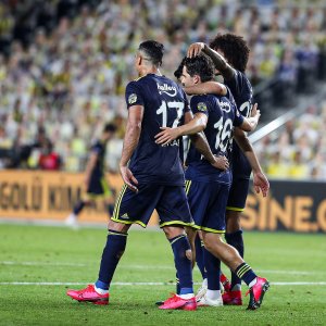 رغم فوزه الصعب.. درار ترك فجوة كبيرة