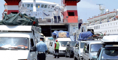 المغرب يعيد الأسبوع المقبل فتح حدوده للمسافرين من مواطنين ومقيمين