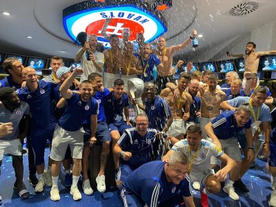 محمد غرس الله يحقق الثنائية