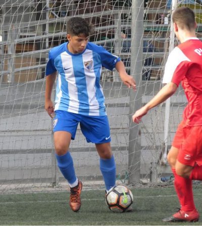 هيثم عبيدة خريج  لاماسيا  الرسام المغربي الصغير في ملقا