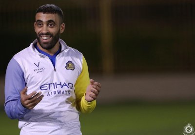 لاعب النصر يودع زملائه وحمد الله يخسر التحدي