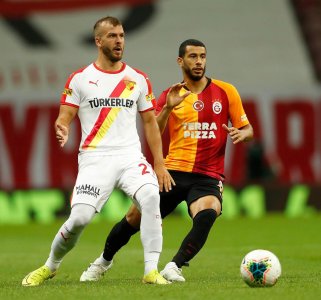 النحس يتواصل مع بلهندة