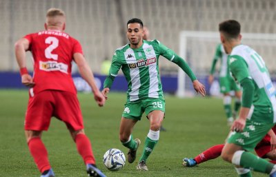 توهامي ودع اليونان وياسين ايوب تأهل