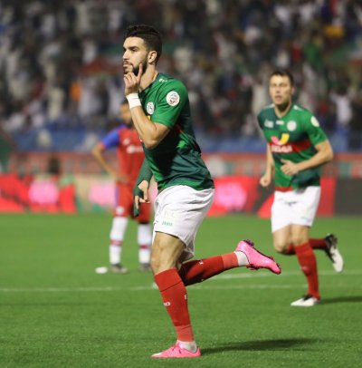 وكيل أعمال أزارو ينفي هذه الشائعة...