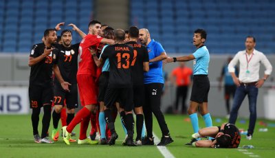 بنعسكر كان على وشك الإطاحة بالركراكي!