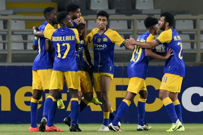 انتهت القصة.. لاعب النصر يُودع زملائه ويُغادر السعودية