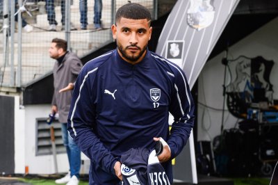 يوسف أيت بناصر يجني على نفسه