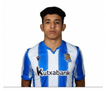 محمد كرماط  أمير أنويطا  الصغير: اللعب للمغرب فخر كبير