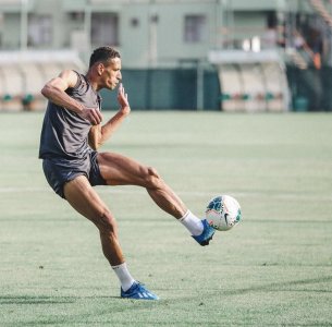 ياسين بامو يستأنف مسيرته مع هذا الفريق الفرنسي