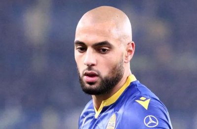 أمرابط يبدأ موسمه مع فيورونتينا بعقوبة!