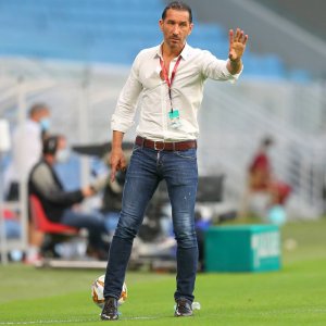 هذا ما ينتظره بنعسكر من لاعبيه