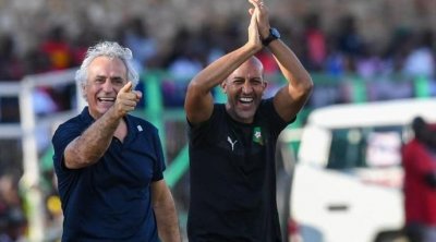 خاليلودزيتش لمساعديه..لاعبو البطولة تأثروا نفسيا بكورونا